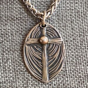 Vintage Sterling Silver Cross Pendant 925 on 21” Chain